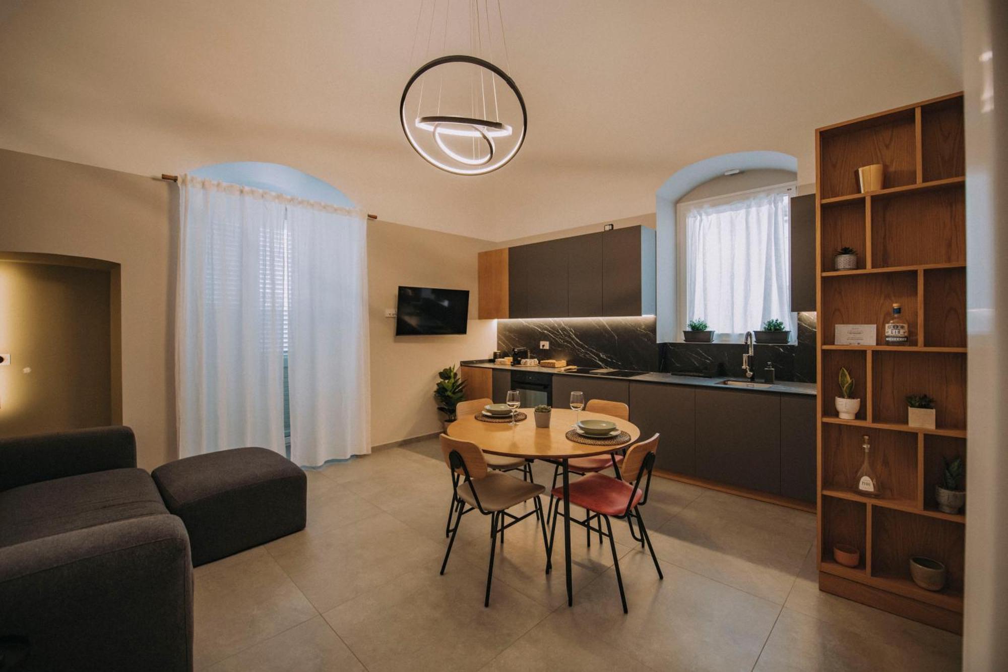 ביצ'לייה Sea Glow - Luxury Apartment מראה חיצוני תמונה